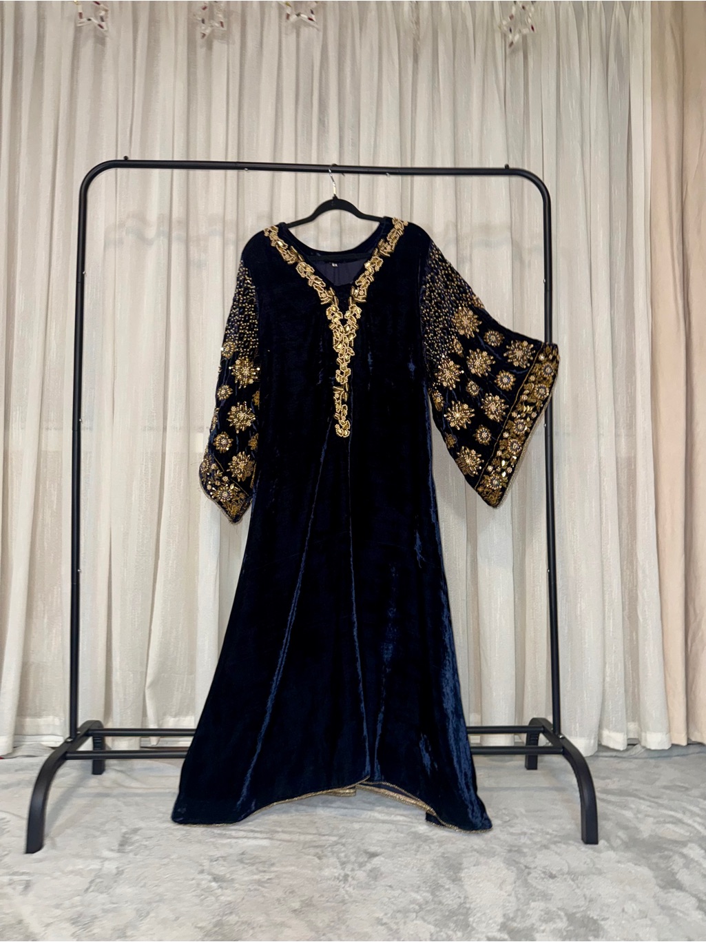 Elegant Embroidered Velvet Dress - Navy Blue